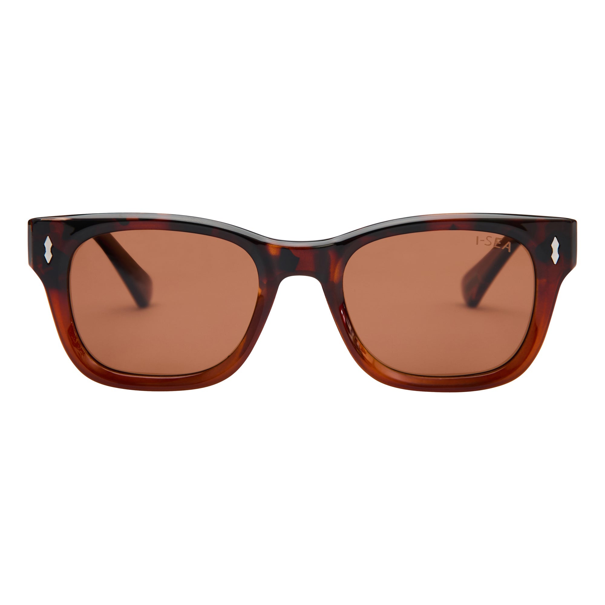 Sunglasses with tortoiseshell frame and brown lenses on a white background.
TORT COLA / BROWN POLARIZED LENS