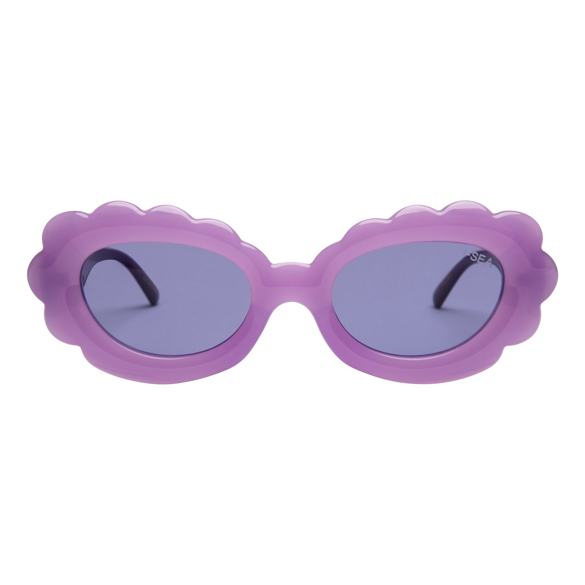 Purple sunglasses with scalloped edges on a white background.
GRAPE / LAVENDER POLARIZED LENS