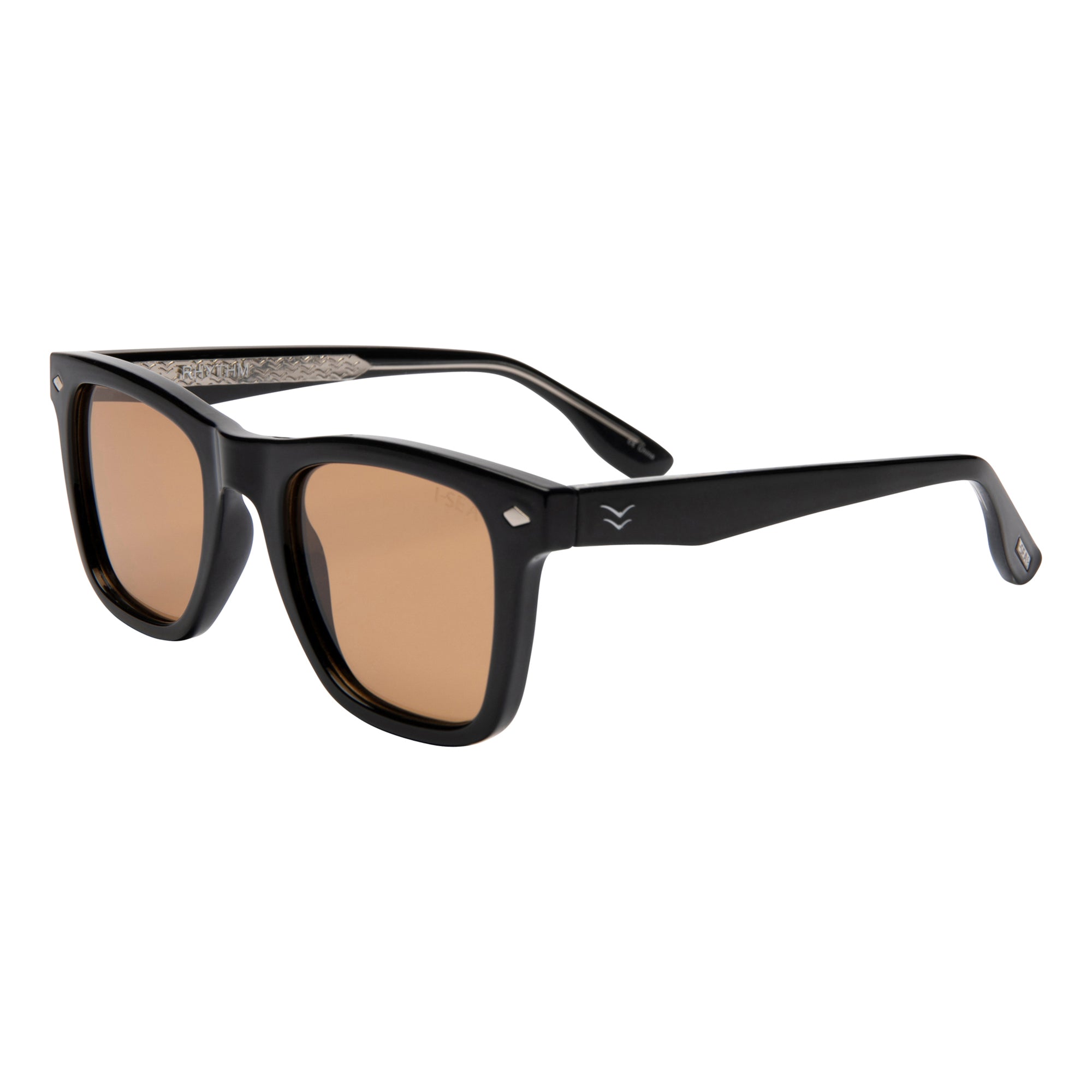 Black sunglasses with brown lenses on a white background.
BLACK / COCOA POLARIZED LENS