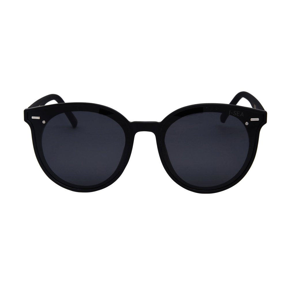 Black sunglasses with dark lenses on a white background.
BLACK / SMOKE POLARIZED LENS