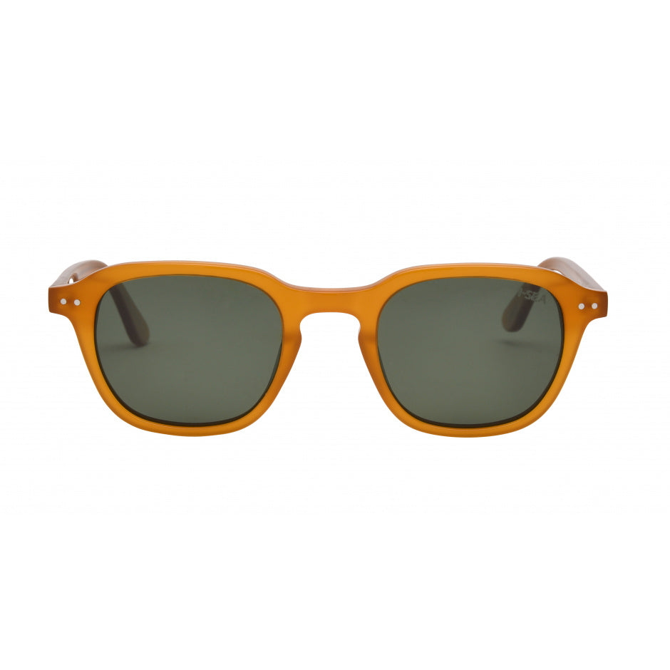 Sunglasses with orange frame and dark lenses on a white background.
SUNSHINE / GREEN POLARIZED LENS