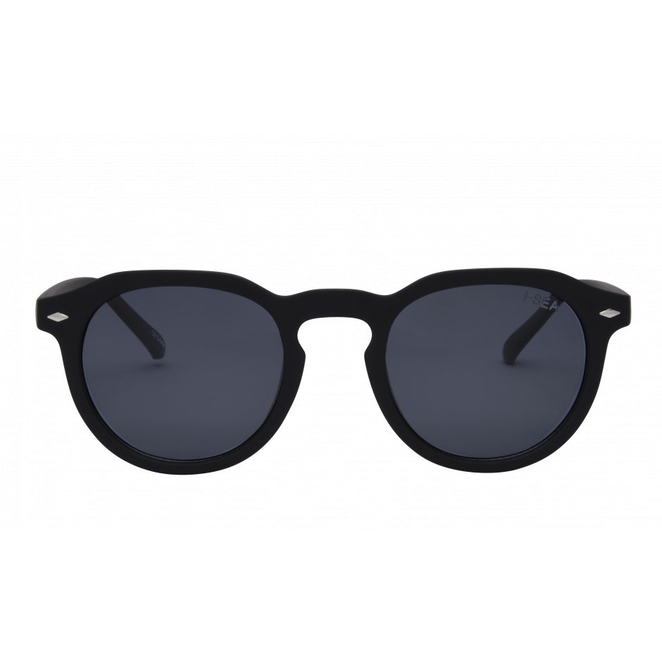 Black sunglasses with dark lenses on a white background.
BLACK / SMOKE POLARIZED LENS