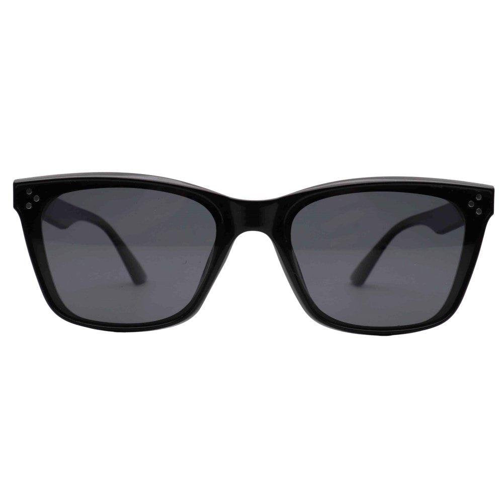Black sunglasses with dark lenses on a white background.
BLACK / SMOKE POLARIZED LENS