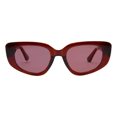Red sunglasses with a white background.
COLA / PLUM POLARIZED LENS