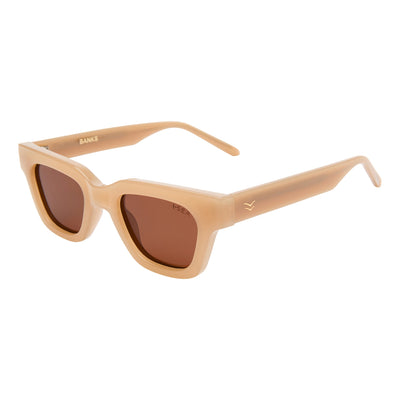 Beige sunglasses with brown lenses on a white background.
VANILLA / BROWN POLARIZED LENS