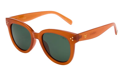 Orange sunglasses with dark lenses on a white background.
MAPLE / GREEN POLARIZED LENS