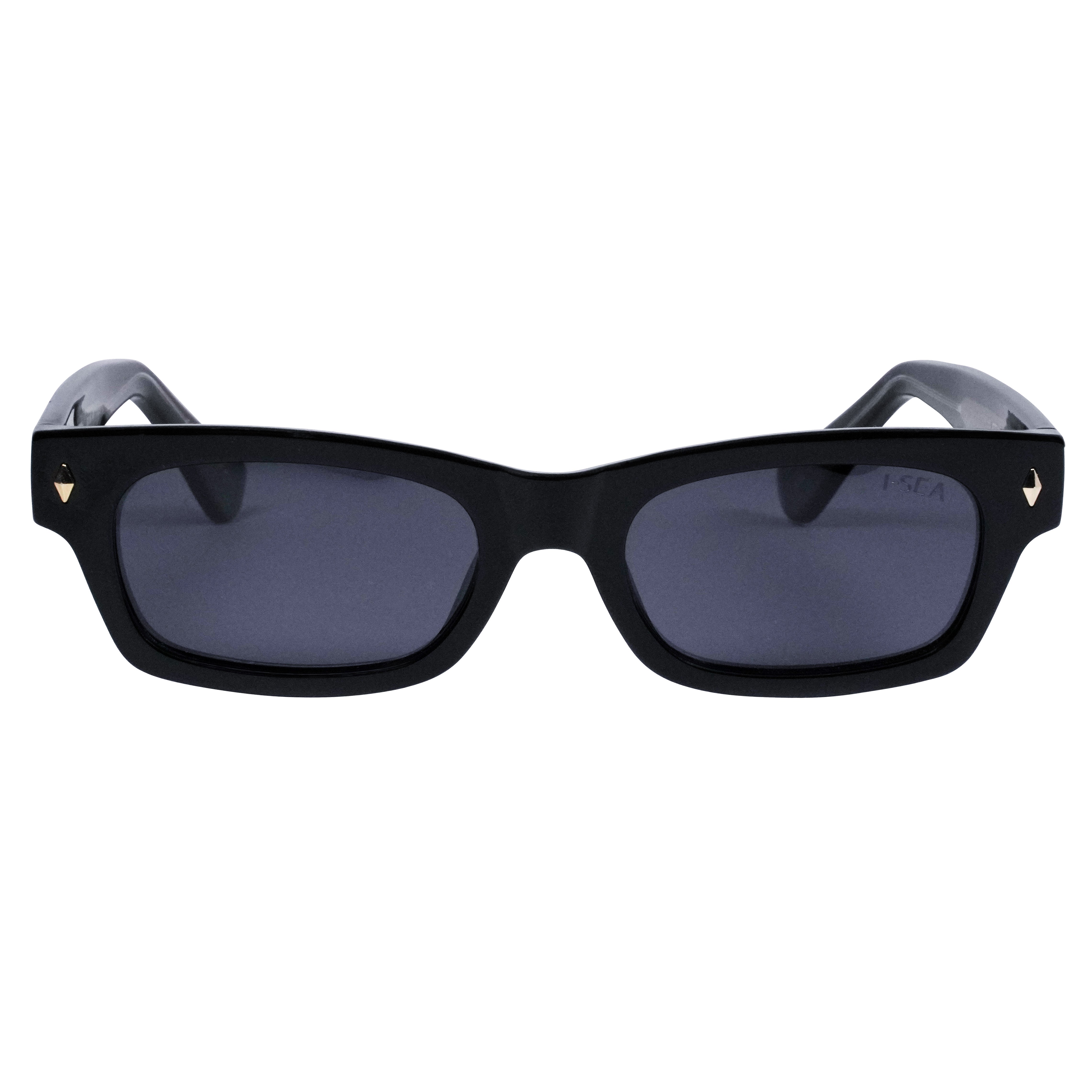 Black sunglasses with a white background.
BLACK / SMOKE POLARIZED LENS