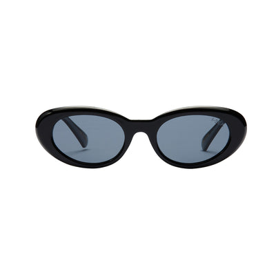 Black sunglasses with blue lenses on a white background.
ONYX / SMOKE POLARIZED LENS