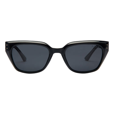 Black sunglasses with dark lenses on a white background.
BLACK / SMOKE POLARIZED LENS