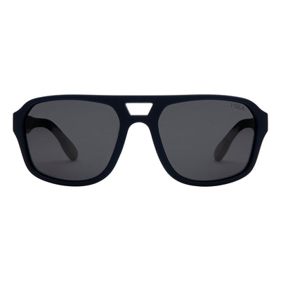 Black sunglasses with gold accents on a white background.
SEA / SMOKE POLARIZED LENS