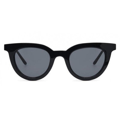 Black sunglasses with dark lenses on a white background.
BLACK / SMOKE POLARIZED LENS