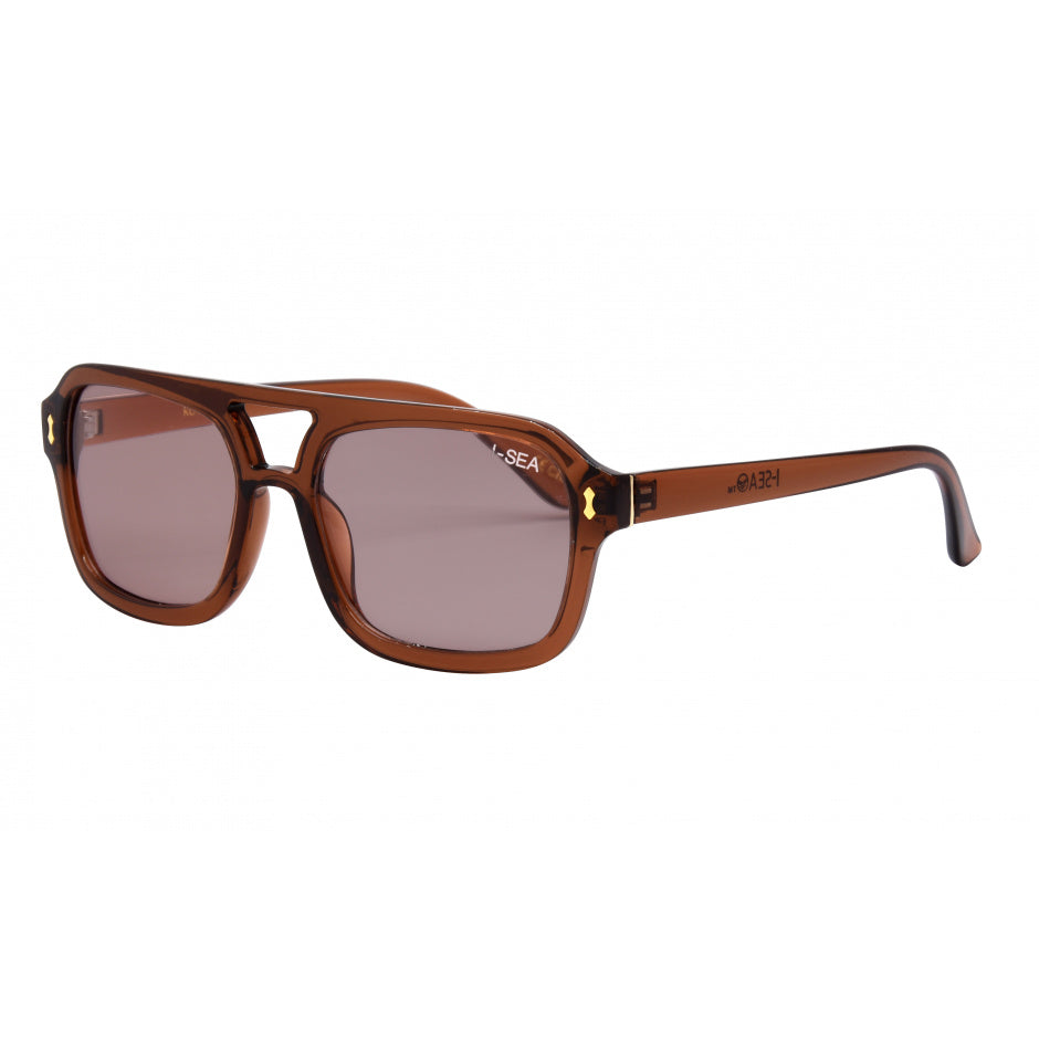 Brown sunglasses with a white background.
TAUPE / BROWN POLARIZED LENS